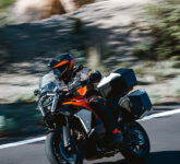 KTM 1390 Super Adventure S EVO 2027 Guncang Pakem Motor Adventure, Transmisi Otomatisnya Bisa Ubah Segalanya