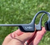 Desain Galaxy Buds Able Muncul di Firmware One UI, Earbud Bone Conduction Samsung Mulai Terkuak