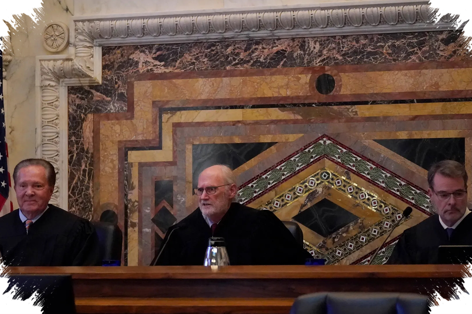 Apple Menahan Data, Regulator Antimonopoli Mempercepat Sidang Final Saat Ancaman Denda Membesar