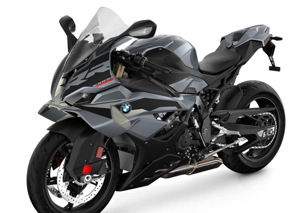 BMW S1000RR 2026 210 Hp, Harga Rp 1,237 Miliar Yang Membuat Superbike Ini Terasa Tak Masuk Akal