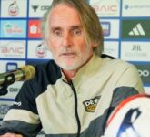 Riekerink Bedah Dua Wajah Dewa United dan Persib, Benturan Gaya yang Menentukan Laga