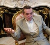 Gigi Becali Berburu Pengganti Radoi, FCSB Terancam Guncang Jelang Farul Constanta