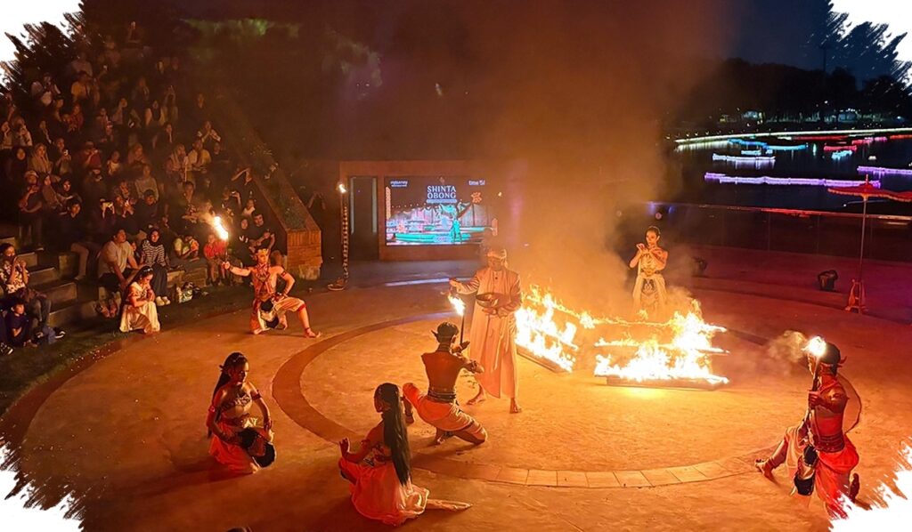 Shinta Obong Tiba Di Jakarta, Panggung Api Ramayana Prambanan Di TMII