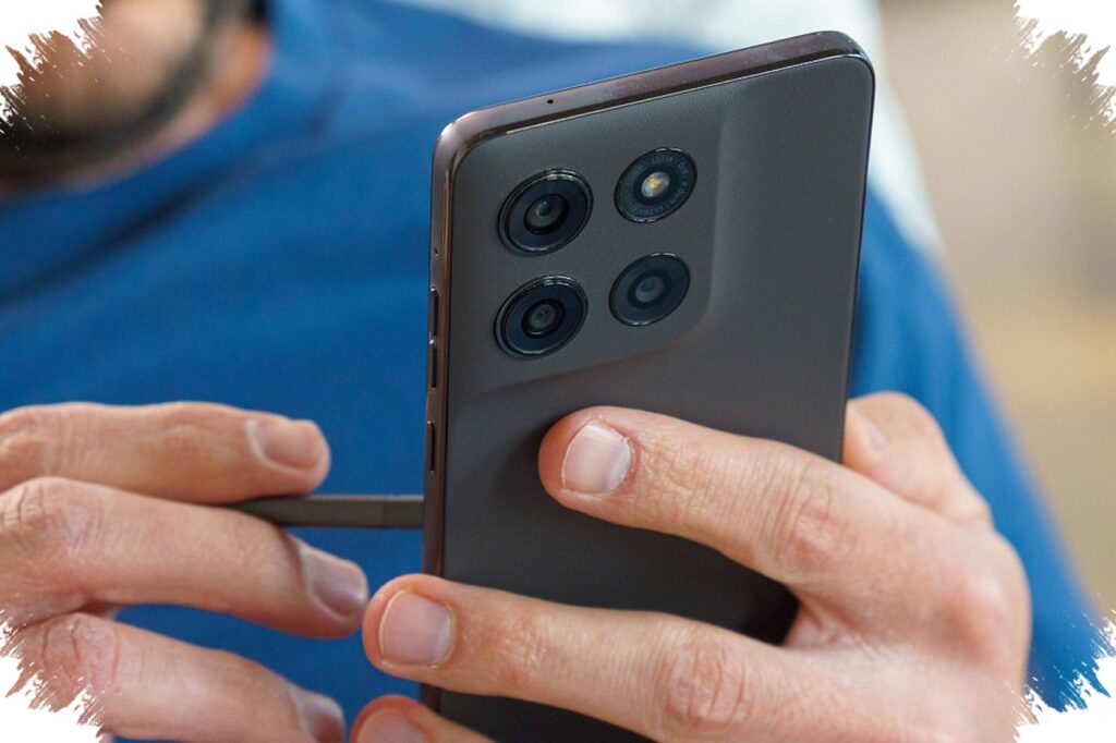 Moto G Stylus 2026 Menantang Galaxy S26 Ultra, Stylus Aktif Sama Kuat tapi Jurangnya Tetap Terasa