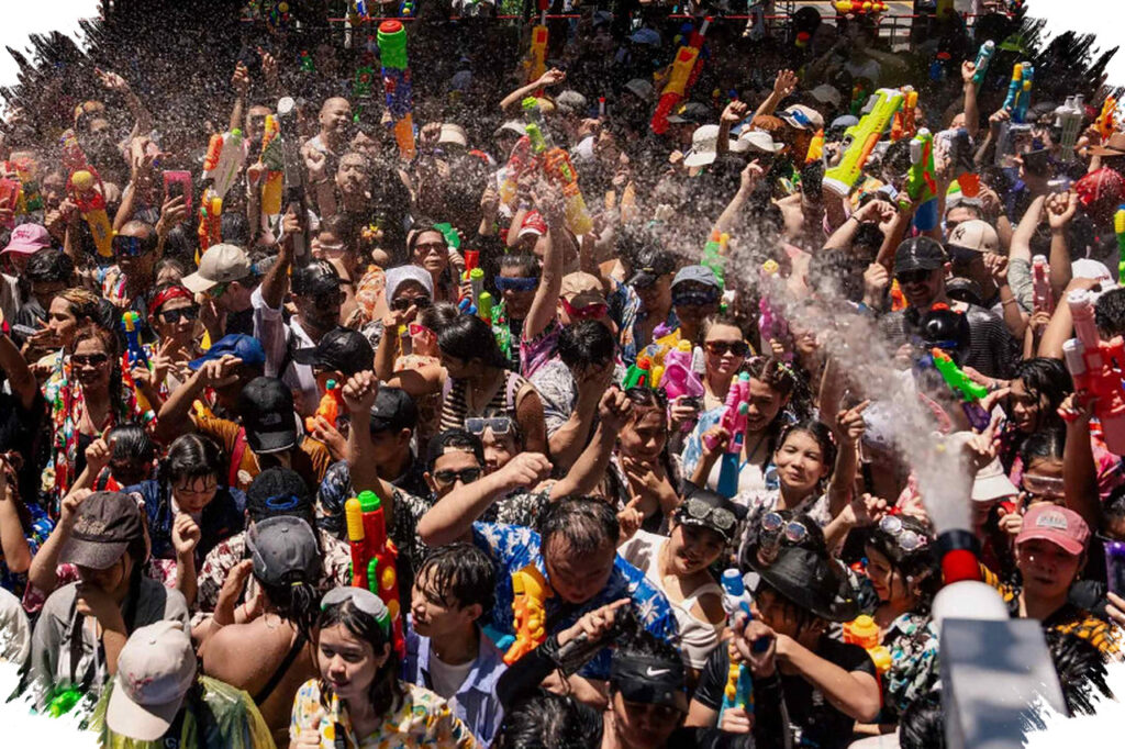 Songkran Bukan Sekadar Perang Air, Ritual Penyucian Dan Bakti Thailand
