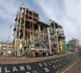 Pemerintah Jajaki LPG Gantikan Nafta, Harga Plastik Terancam Berubah