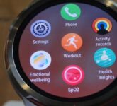 Huawei Watch GT Runner 2 Datang, Jam Lari Rp5,499 Juta Ini Serasa Pelatih Eliud Kipchoge