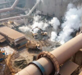 Produksi Bijih Nikel 2026 Dipangkas, Penambang Waspadai Efek ke Smelter dan PHK