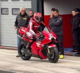 Ducati Turunkan Desmosedici GP27 850cc di Misano, Sinyal Perang Baru MotoGP 2027