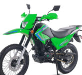 Motor Touring 250cc Terbaik di Indonesia, Tenaga Besar dan Nyaman Lintas Pulau Saya Motor Touring 250cc Terbaik di Indonesia, Tenaga Besar dan Nyaman Lintas Pulau Saya