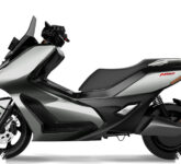 U-Winfly M135H Bongsor dan Bertenaga, Cocokkah Jadi Skutik Harian Rp21 Jutaan?