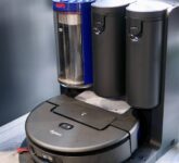 Dyson Spot+Scrub Ai Bisa Sikat Noda 15 Kali, Robot Pembersih Ini Tak Main-Main