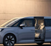 4 MPV Listrik Premium Terbaik 2026, Dari Pilihan Paling Rasional Sampai Kemewahan Tanpa Batas 4 MPV Listrik Premium Terbaik 2026, Dari Pilihan Paling Rasional Sampai Kemewahan Tanpa Batas