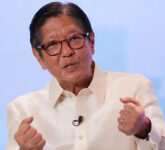 Marcos Turun Langsung Dengan Jumping Jacks, Bantah Rumor Kesehatannya Di Depan Media