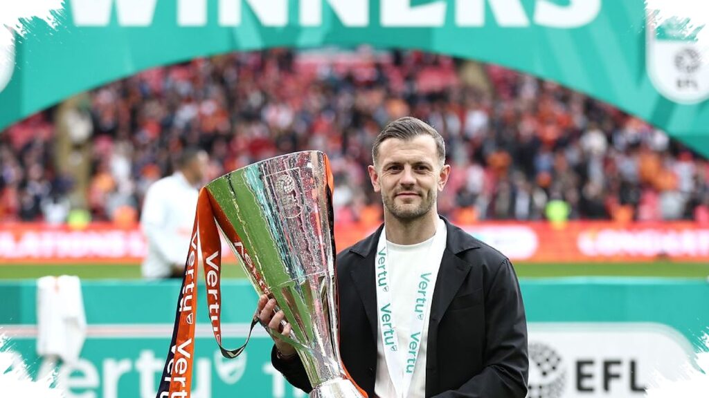Luton Rebut EFL Trophy Kedua, Wilshere Raih Trofi Perdana di Wembley