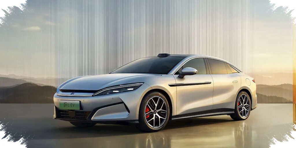 BYD Cuma Butuh 5 Menit Isi 70 Persen, Mobil Listrik Ini Mulai Menyaingi BBM?
