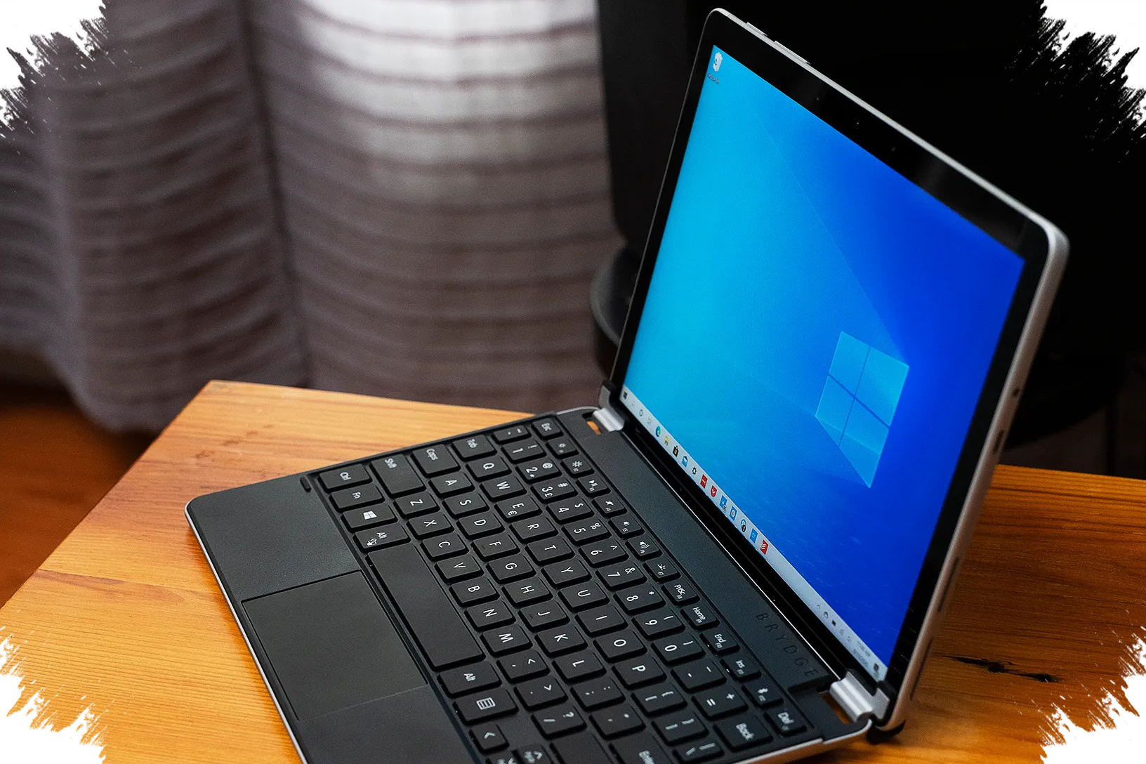 Surface Pro 12 Mungkin Nyaris Sempurna, Tapi Brydge Sudah Tak Ada Lagi