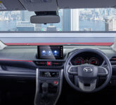 Daihatsu Xenia 2026 Berubah Total, MPV Keluarga Kini Terasa Lebih Mewah Berkat Head Unit Floating Daihatsu Xenia 2026 Berubah Total, MPV Keluarga Kini Terasa Lebih Mewah Berkat Head Unit Floating