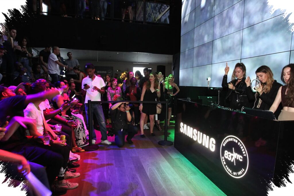 Workshop Samsung Creator Lab Bikin Peserta Bilang Worth It, Skill Motret Konser Naik Tajam