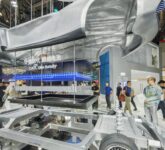 CATL Masih Raja, BYD Melesat Tajam di Pasar Baterai China Maret 2026