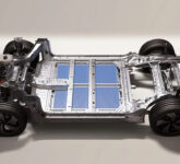 Berdiri Di Platform GEA, Geely EX5 Tawarkan Baterai 60,22 KWh dan Isi 20 Menit Berdiri Di Platform GEA, Geely EX5 Tawarkan Baterai 60,22 KWh dan Isi 20 Menit