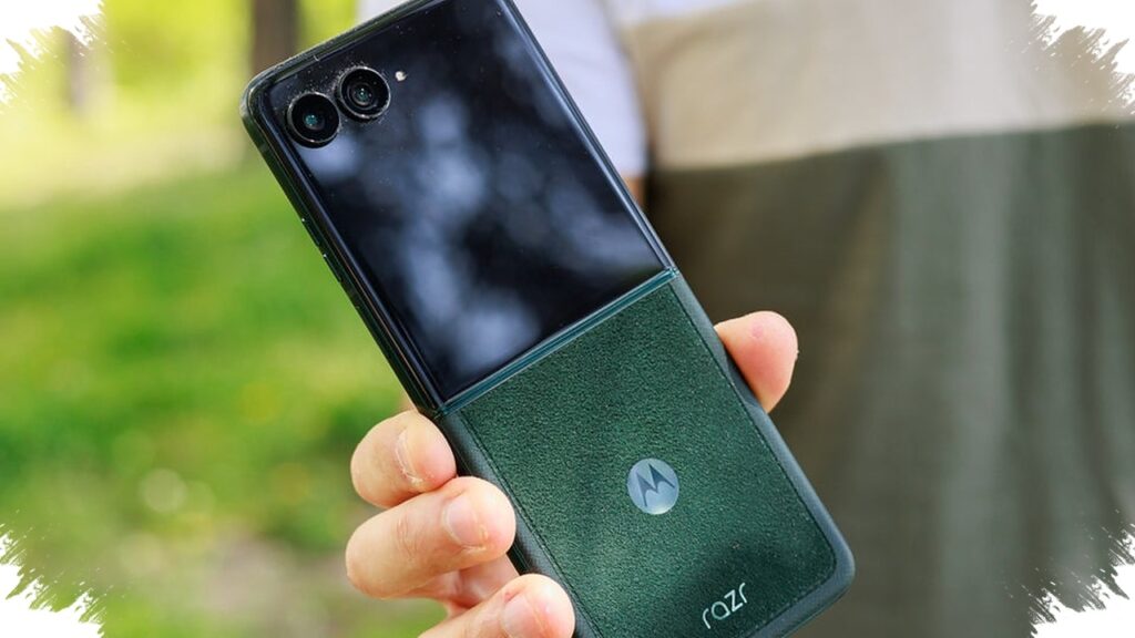 Motorola Razr 70 Bocor Lebih Jelas, Warna Hijau Ini Justru yang Paling Sulit Diabaikan
