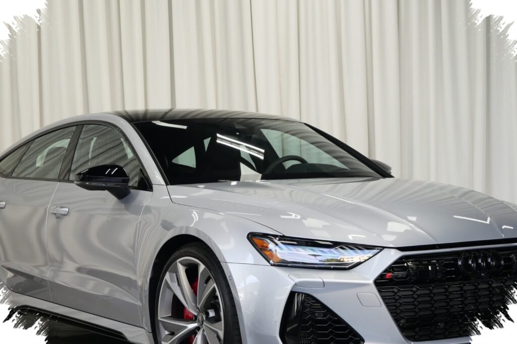 Audi RS 7 Performance Florett Silver, Elegan Di Luar Brutal Di Dalam Dengan 621 HP
