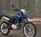 Yamaha WR155R Memang Buas di Segala Medan, Tapi Bobot 134 Kg dan Jok 880 Mm Mengintai