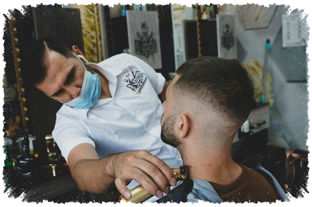 5 Cara Menata Undercut Biar Makin Macho, Dari Classic Sampai Layered
