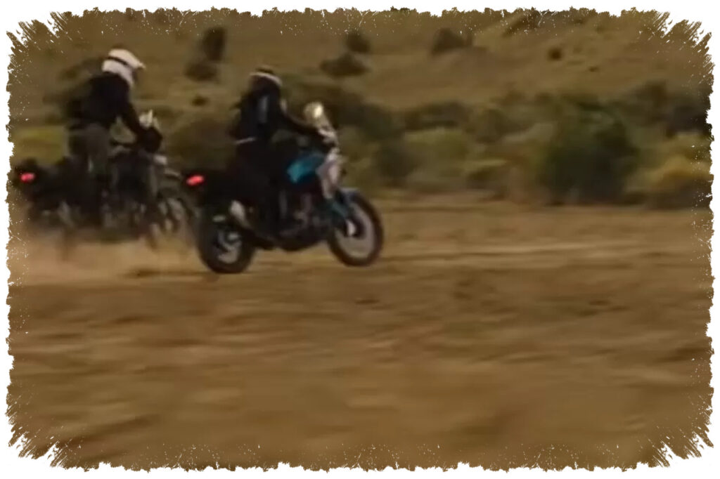 CF Moto 450 MT 2026 Hadir Lebih Segar, Warna Baru Bikin Aura Petualang Makin Gagah