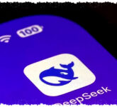 DeepSeek Pakai Cip Huawei Untuk V4, Sinyal Baru Kemandirian AI China DeepSeek Pakai Cip Huawei Untuk V4, Sinyal Baru Kemandirian AI China