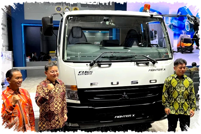 Mitsubishi Fuso Bawa 5 Model Sekaligus Ke GIICOMVEC 2026, Pesan Kuat Soal Zero Down Time