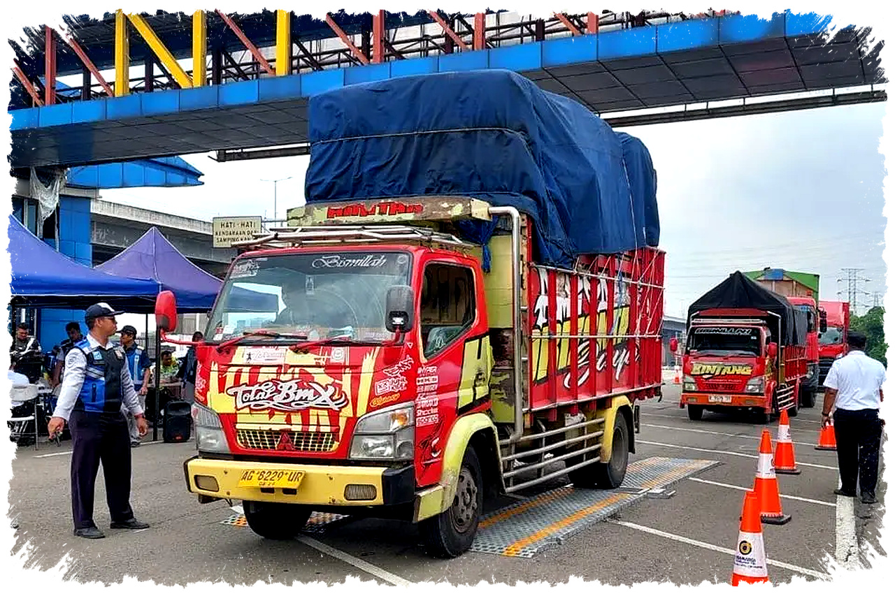 Kemenhub Perketat Razia Angkutan Barang, 26 Persen Kendaraan Masih Melanggar