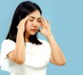 Sakit Kepala Yang Tak Kunjung Reda, Tanda Awal Tumor Otak?