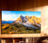 TCL C8L Muncul Brutal, TV Mini LED Ini Tembus 6000 Nits dan 144Hz dalam Bodi 5 Cm TCL C8L Muncul Brutal, TV Mini LED Ini Tembus 6000 Nits dan 144Hz dalam Bodi 5 Cm
