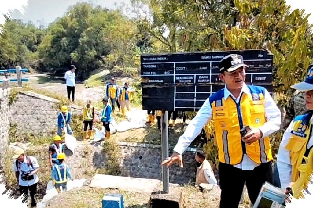 Wamen PU Perintahkan Darurat Bendung Kedungrejo, 1.554 Hektare Sawah Madiun Terancam