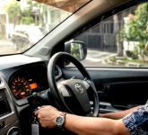 Suara Kasar Mesin Mobil Sering Disepelekan, Ini Penyebabnya yang Bisa Bikin Biaya Bengkak
