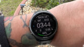Garmin Ubah Pakem Forerunner dengan Layar AMOLED, Baterainya Masih Tembus 13 Hari
