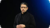 Panos Panay Buka Celah Fire Phone 2, Tapi Amazon Tak Mau Mengulang Blunder Lama