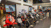 Ducati Merahkan Bali, 110 Motor Bentuk Angka 100 Di Perayaan Seabad Setia Ducati