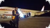 393 Jemaah Kloter 7 Aceh Terbang ke Tanah Suci, Langsung Umrah Wajib