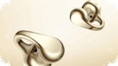 Hands-On Oppo Enco Clip2, Earbud Open-Ear Bergaya Anting Ini Ternyata Nyaman dan Bertenaga