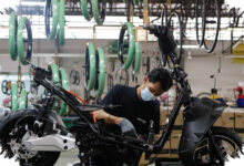 236 Ribu Motor Listrik Tertanam, Subsidi Berhenti Laju Mulai Terasa?