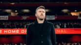 MU Putuskan Nasib Carrick, Sir Jim Ratcliffe Siap Sodorkan Kontrak Dua Tahun