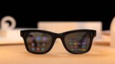 Ray-Ban Display Kini Bisa Mengetik di Udara, Update Meta Ini Bikin Kacamata Makin Serius