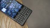 BlackBerry Bangkit Lewat Keyboard Fisik, Bukan Nostalgia tapi Cara Baru Menjinakkan Screen Time