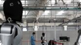 China Menyiapkan Tenaga Kerja Baru, Robot Humanoid Mulai Ambil Alih Pabrik China Menyiapkan Tenaga Kerja Baru, Robot Humanoid Mulai Ambil Alih Pabrik