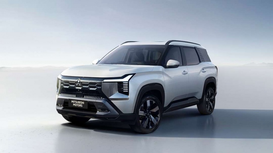Mitsubishi Destinator Punya Bejibun Ruang Simpan, Rival 7 Seater Bisa Kena Sindir