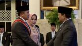 Seskab Teddy Ungkap Biaya Tambahan Kunjungan Prabowo Ditanggung Pribadi, Publik Tuntut Transparansi