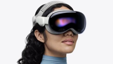 Apple Diduga Menahan Penerus Vision Pro, Fokus Besar Beralih ke Kacamata Pintar